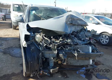 2023 Nissan Kicks Sv Xtronic Cvt z USA, uszkodzony, nr VIN 3N1CP5CV5PL471171